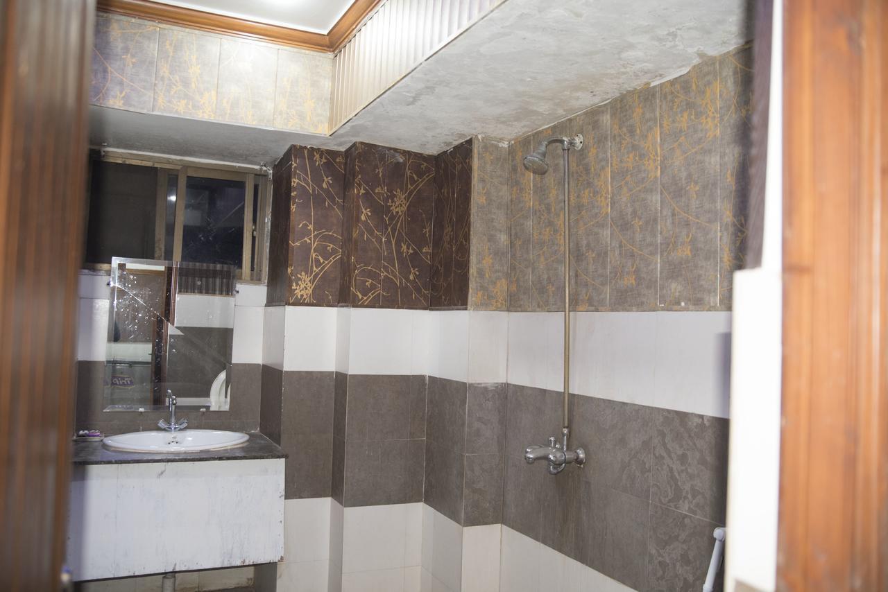 Premier Inn Davis Road Lahore Bagian luar foto